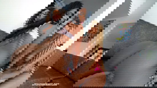 Bella Torres, Dahi & Kira Perez – Reverse Gangbang With Three Amazing Latina Babes