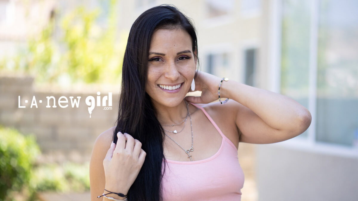 Jade Green – She Is New in Indian Sex MMS Video