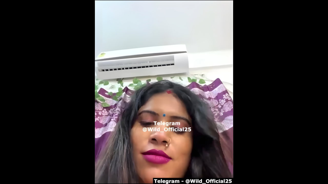 V Hot Sweet Ticket Hardcore Pussy Fingering Pee Show Indian Sex MMS