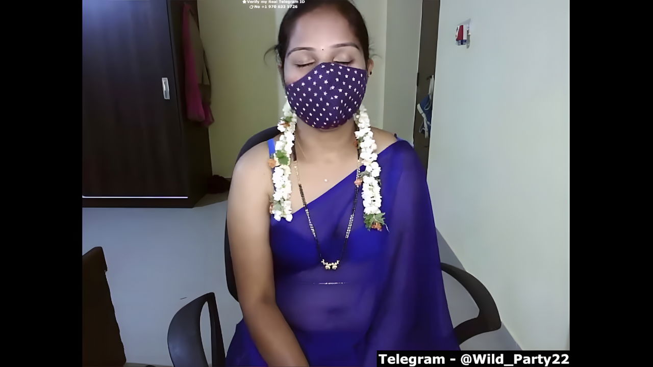 Kannadatelugugirl private show spreading pussy hole