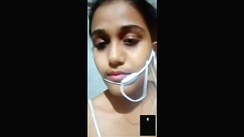 Cute Desi Girl Showing On Video Call