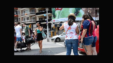 Lady oops moment in public – Skirt blown by wind and white panty exposed