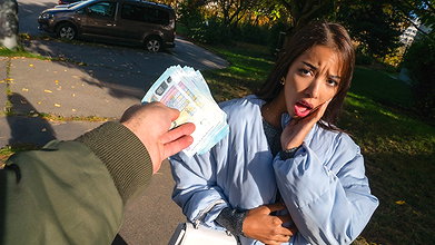 Lia Lin My Desi XXX MMS in Public Hunter Scene