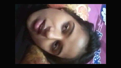 Cute Young Girl Painful Fucking with Lover Without Removing Jeans & Saying “Fuck Me” Hindi Talking