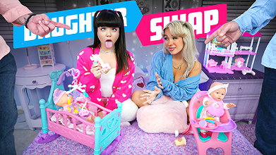 Mochi Mona & Luna Luxe – Stepdaughter Swap