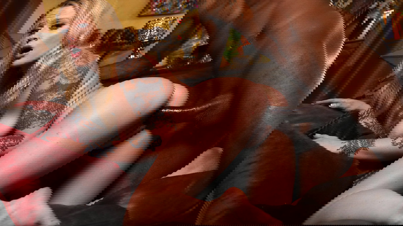 Paris White – Adorable Blonde Is A Bad Babysitter