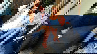 Andi Rose, Caitlin Bell – Fucking Hot On The Family Honeymoon