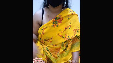 Vaishali-1 Private show pussy fingering