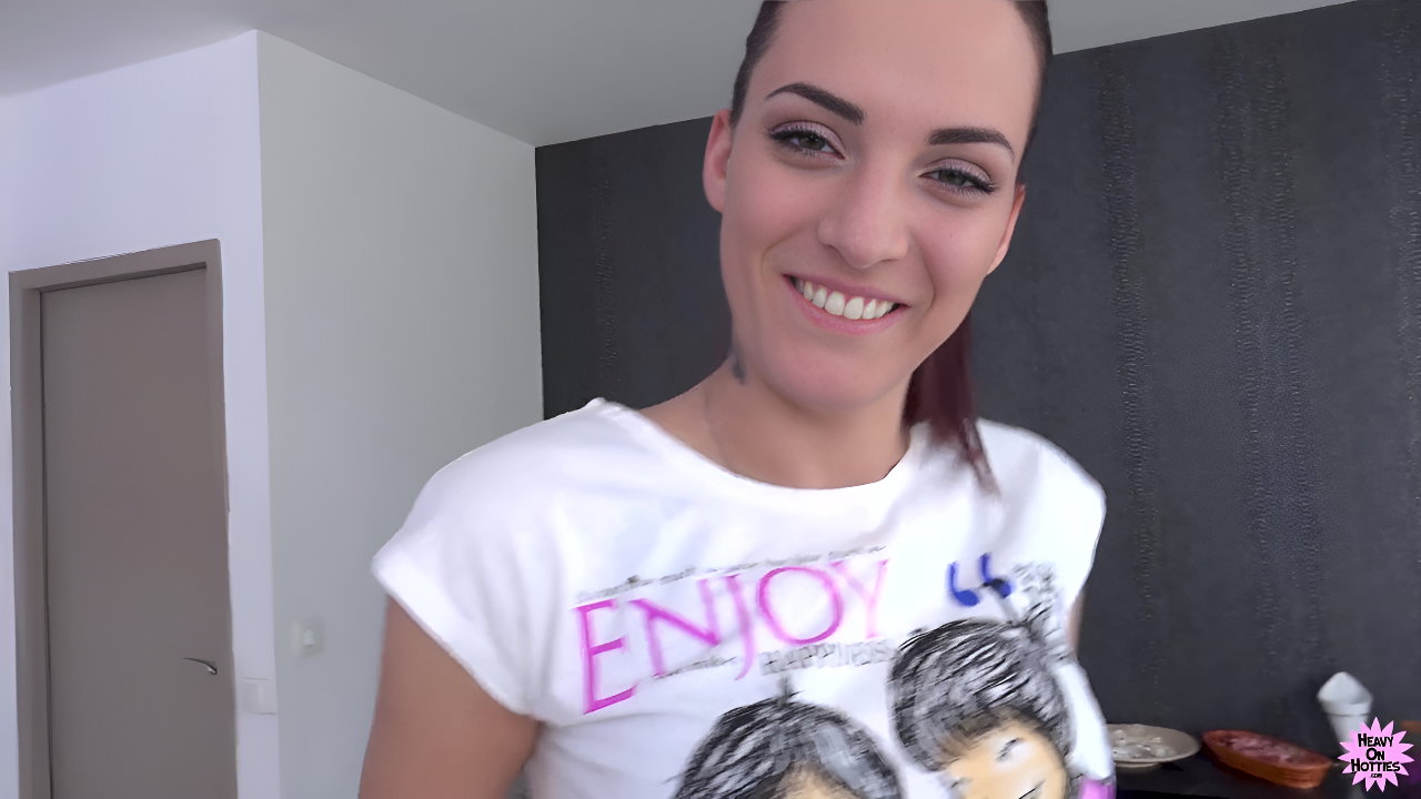 Cute Brunette Lyen Parker Sucks Off HeavyonHotties Stud Before Pussy Pounding