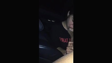 Horny Young Babe Sucking Feet and Hairy Ass in Car