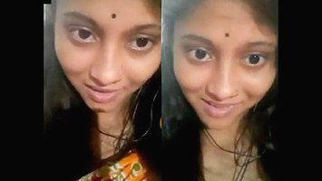 CUTE DESI GF SHOWING BOOBS ON VIDEO CALL