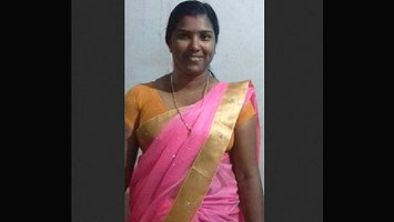 Tamil Bhabhi Boobs Show