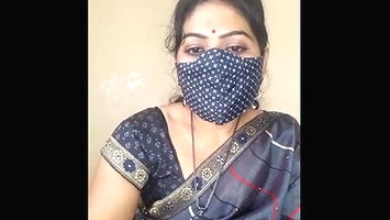 Desi sexy bhabi geeta sexy cam video