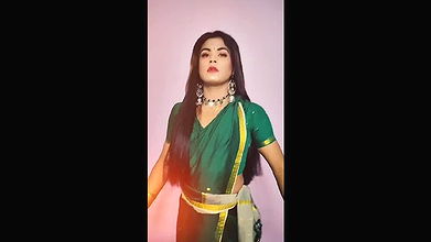 Tiktok star Montii Roy Big boobs