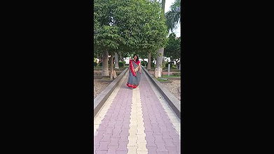 aaj me aai hu Manilakshmi tirth ⧸saree pahenkar hi temple me ⧸paheli bar family k sath vide.