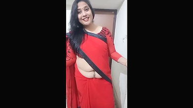 aaj me gai thi sangeet function me jha hamne  bhot Sara dance masti kiy.