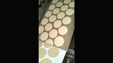 factory me kam karte karte thak gai⧸aaj kitchen me ban rha he healthy protein chilla⧸Jain recipe.