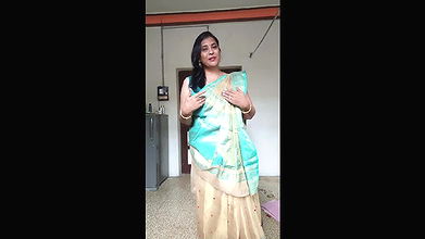 paryusan parv ke chhathe din ka look ⧸mene pahena golden saree kesi lg rhi hu？⧸30Augus.