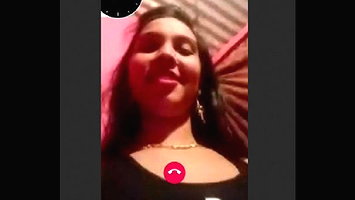 Beautiful Cute Girl Showing Her Bigboobs And Pussy