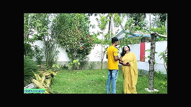 Indian Hot Bhabhi Sex with Unknown Young Boy! Plz Cum Inside.