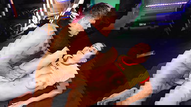 Charlie Red – Gym Sex Tape