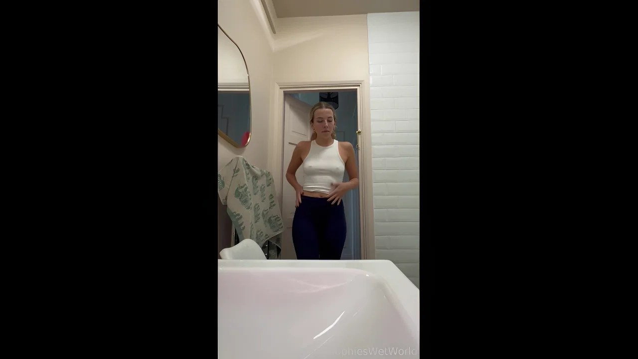 SophiesW3tWorld Indian Sex MMS Leaked Clips – 78