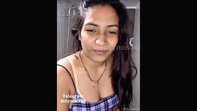 SexyIndianCouple Private show hard pee show