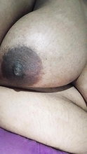 Bengali Bhabi Exposes Pussy in Indian Sex MMS