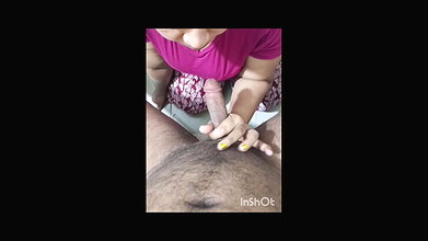 Desi Bhabhi Giving Blowjob to Devar in Indian Sex MMS
