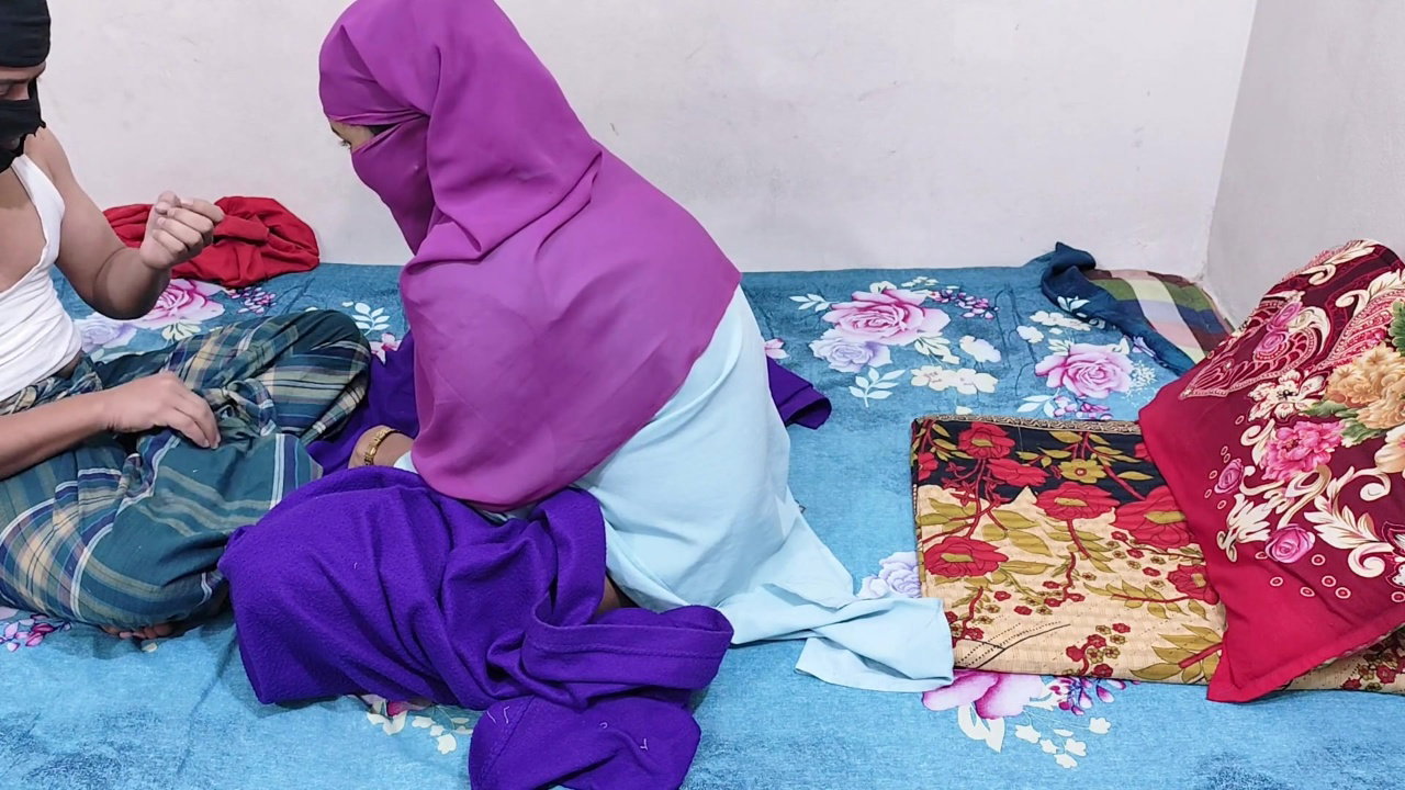 I fucked my Indian desi girlfriend after a long time and had fun.Part_01