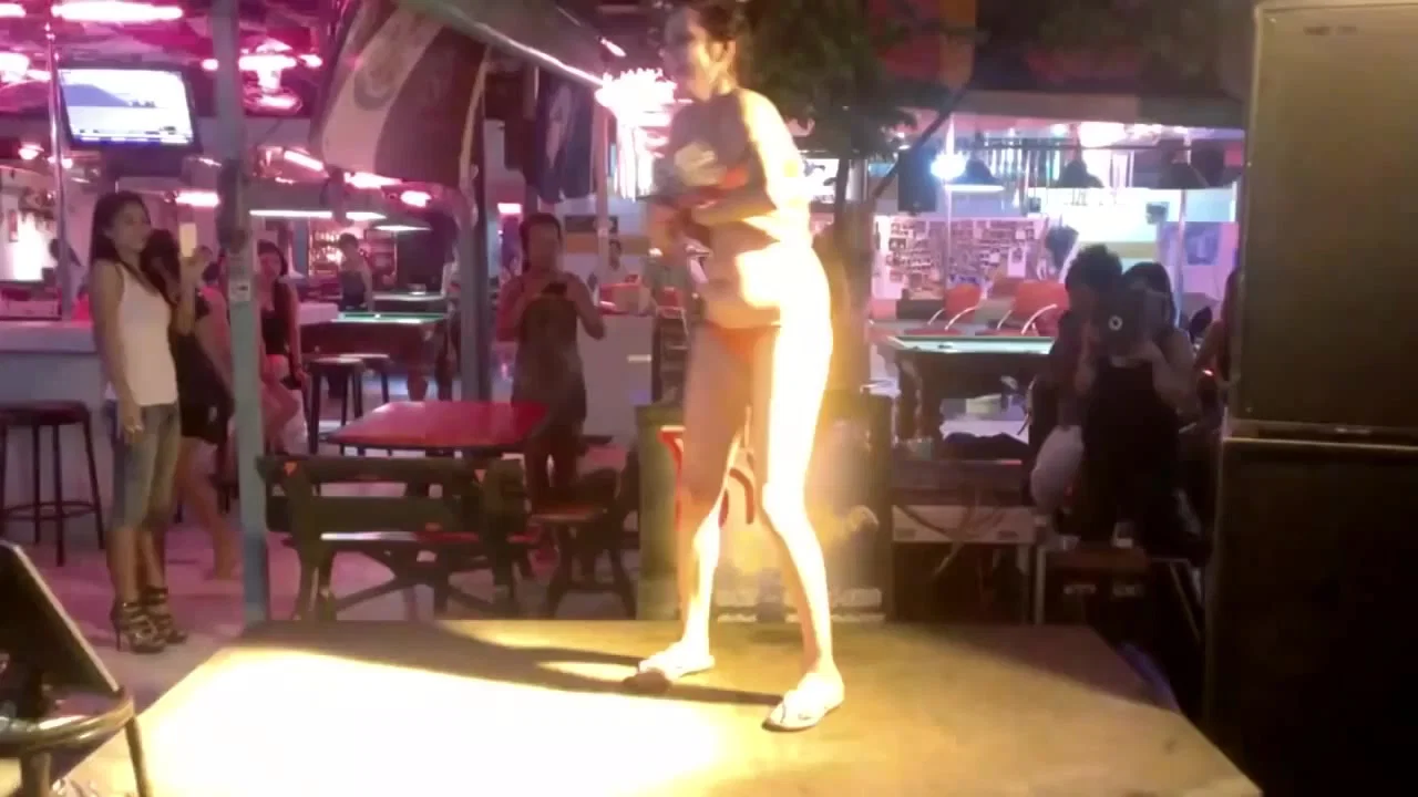 Teen Blonde in Public MMS with My Desi Flava