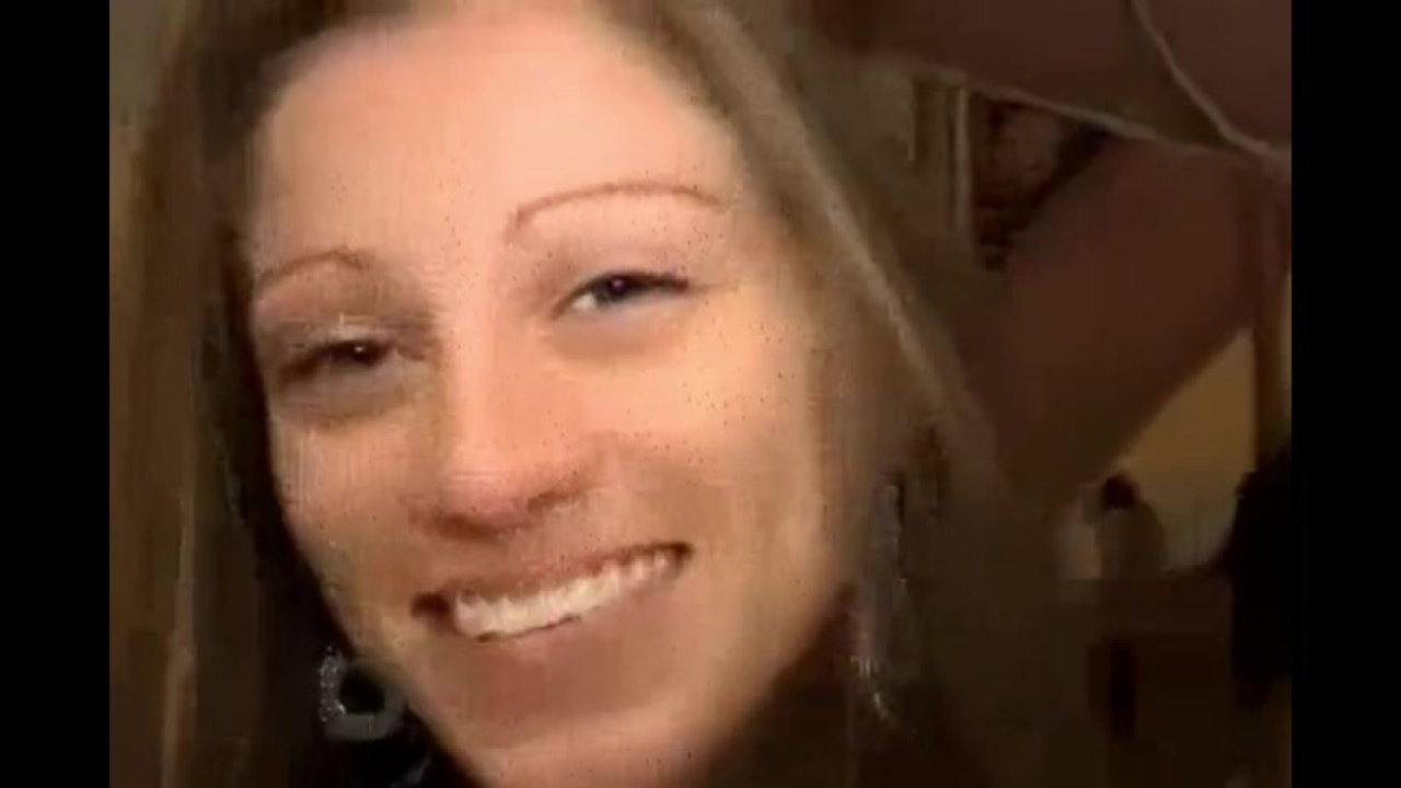 Straight guy wanking NAKED in public woods StraightGuy1996_48b3cce0