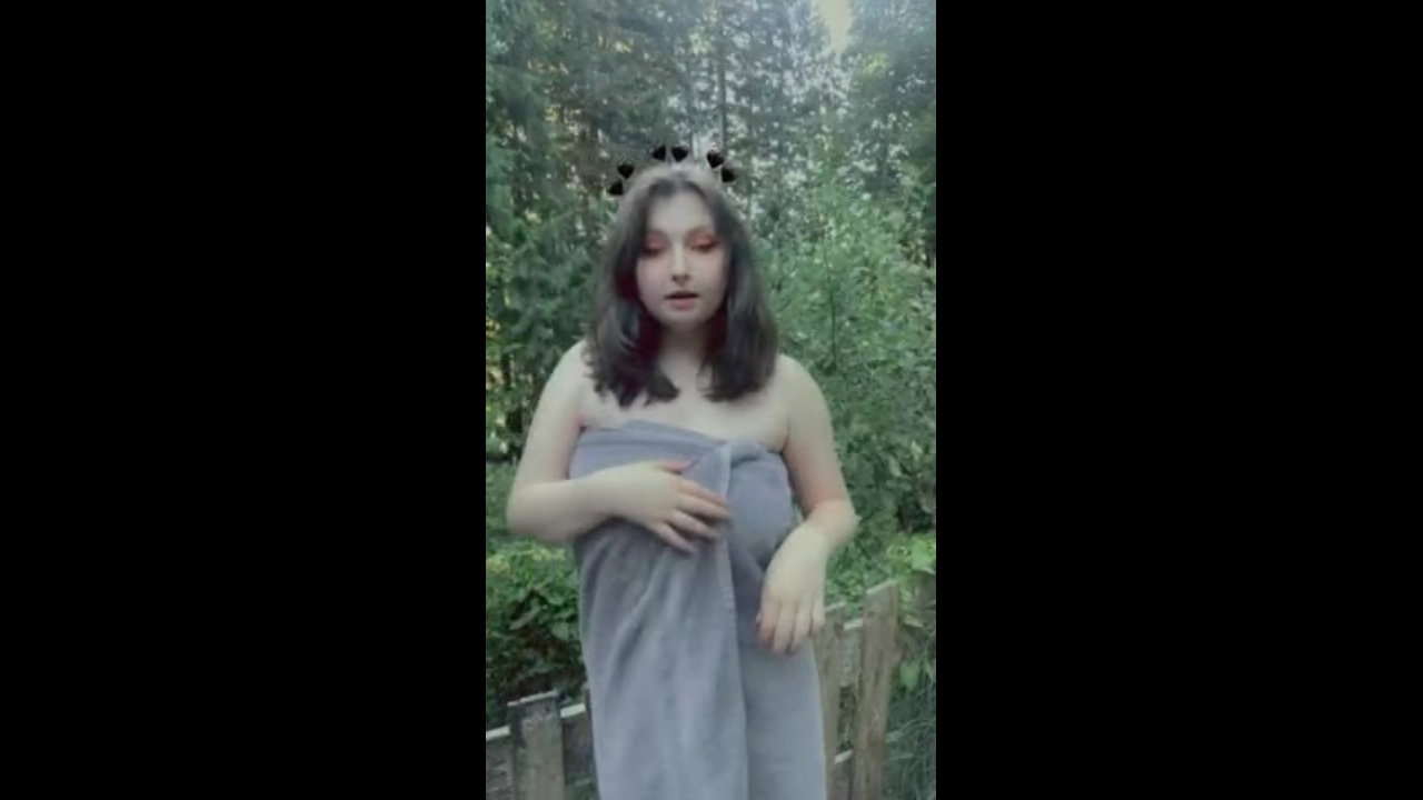 Flashing my dick in front of a young girl in public swimming pool and helps me masturbate – it039_s very risky with people near – MissCreamy_af928e4f