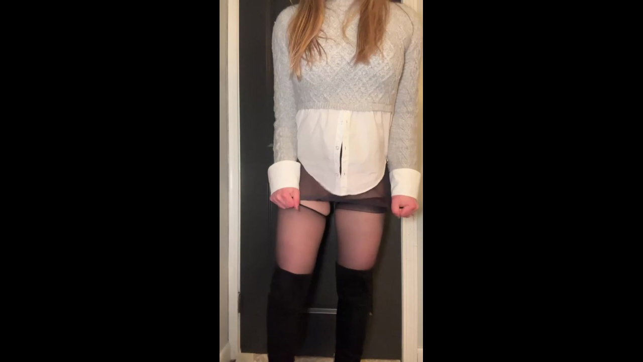 Public park naked body flashing Exposed tits ass and hairy pussy_33bbb901