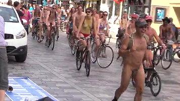Spring Break Gone Wild Public Group Sex_71f857cc
