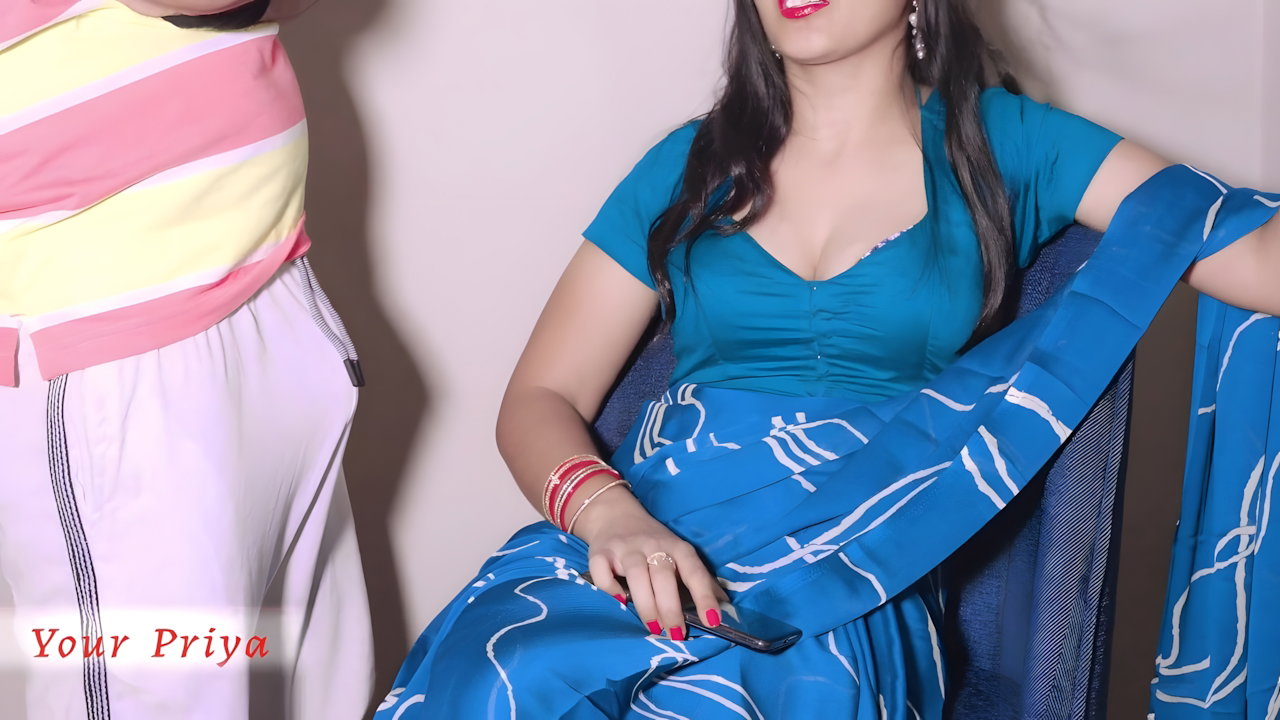hot stepmom caught talking her BF led hard fuck after hot blowjob in Hindi audio