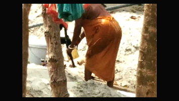 Desi village aunty outdoor bath