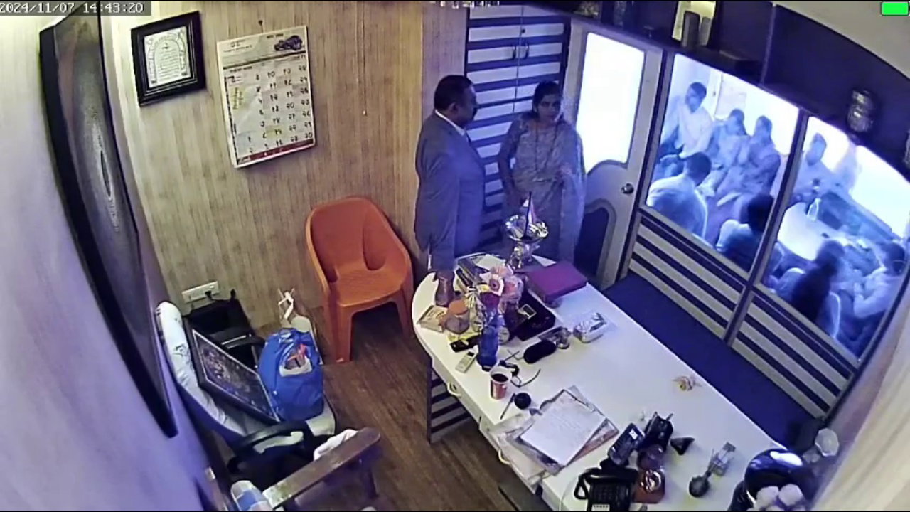 Viral Astrologer Fucking Multiple Womens 2