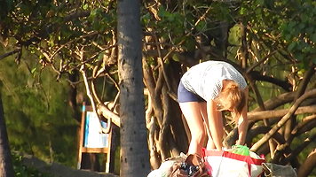 Claudia Rossi Loves Anal Outdoors on Beach before ATM Blowjob_12276193