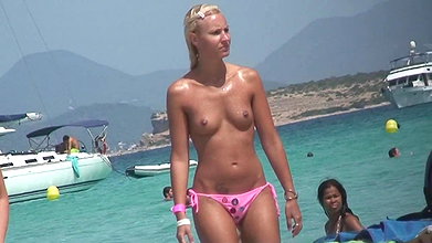 Gorgeous Busty Girl Goes Topless on the Beach My Desi