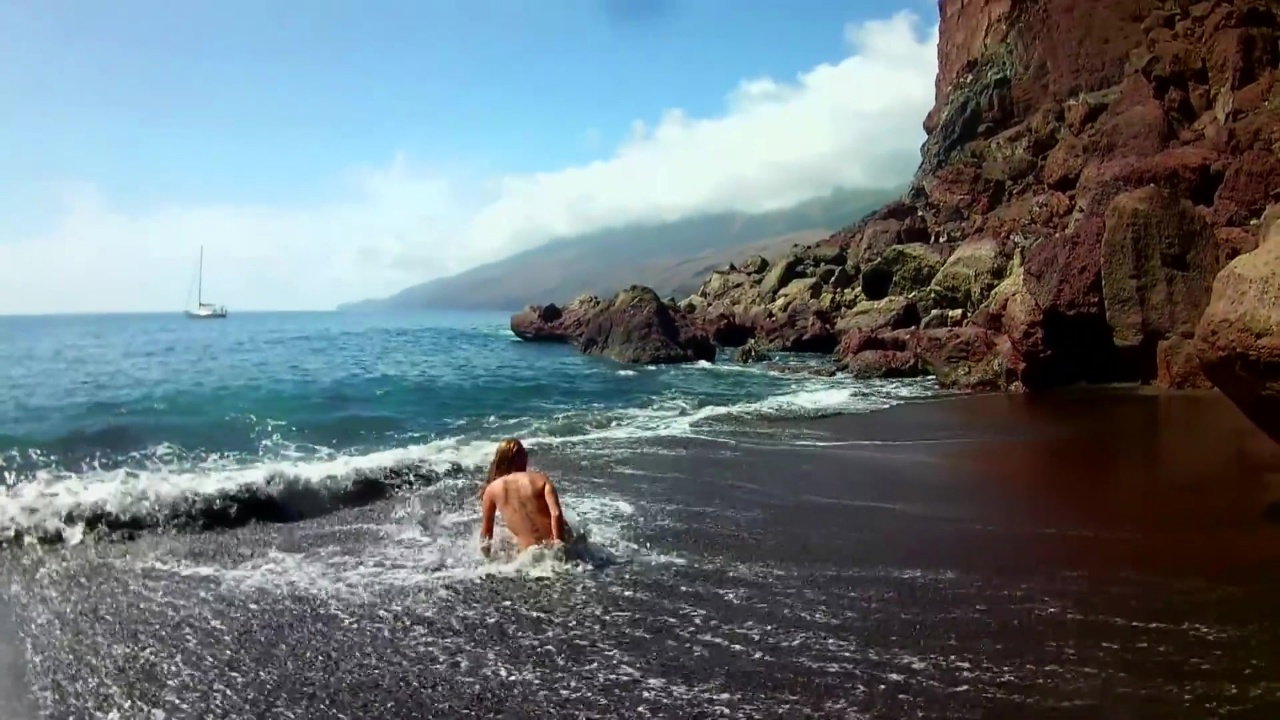 Lesbian Sex with Tourist on Nudist Beach My Desi