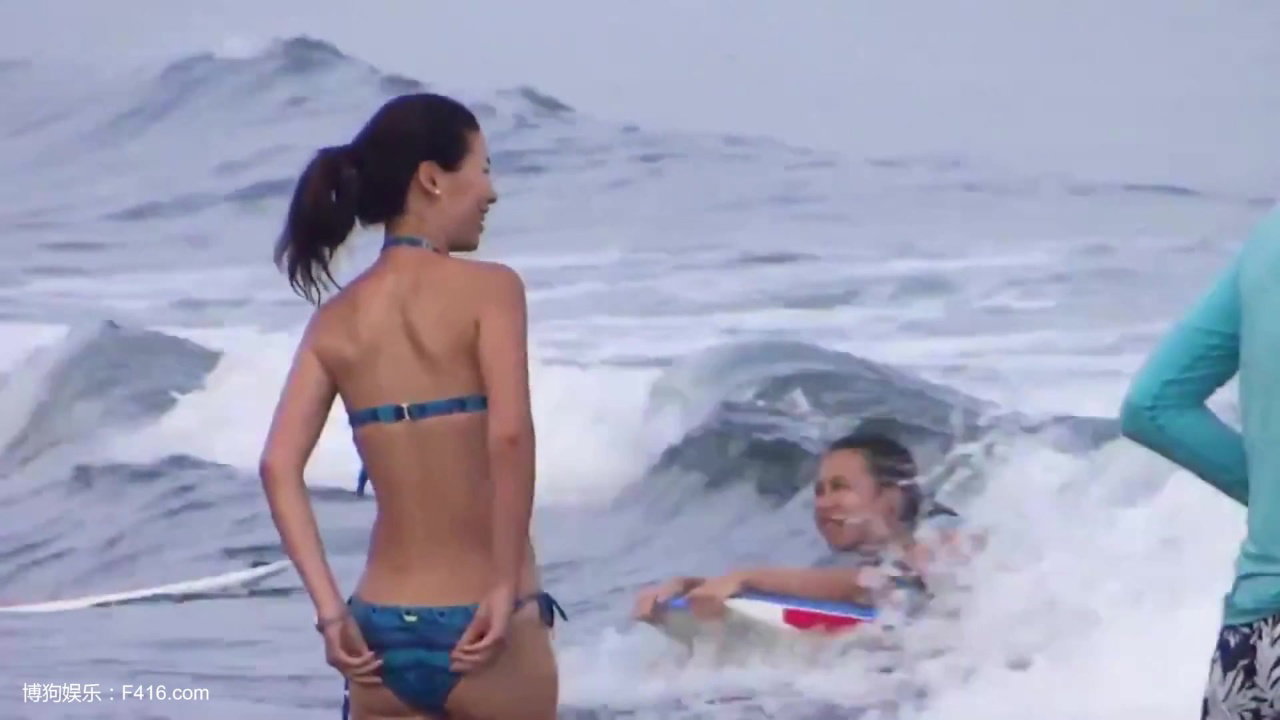 Sucking off my best friend at the public beach and taking cumshot on my pretty face_dc3d510b