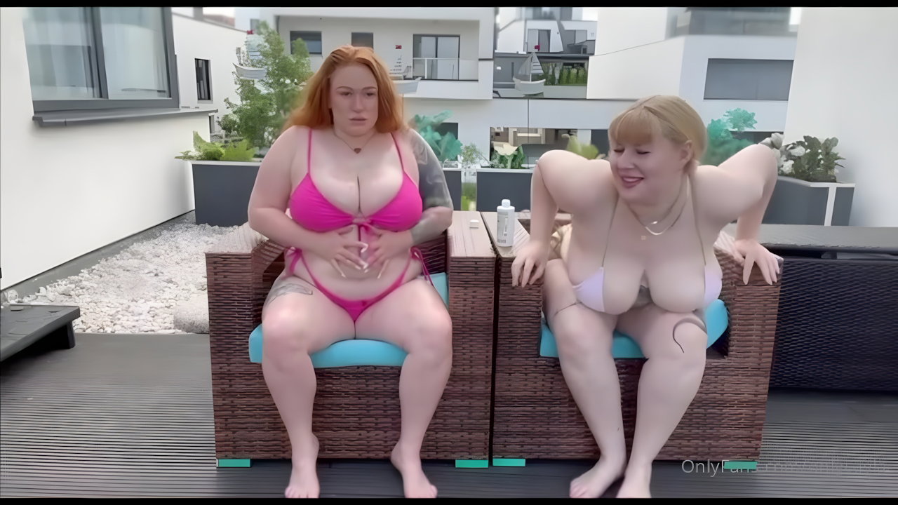 Sexy BBW Brunette_a04a4ce3