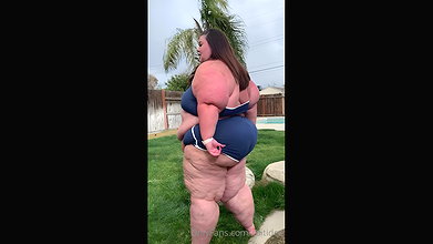 Small Penis Humiliation By Teen BBW – Full VIDEO on Onlyfans ashleylynn1323_5c40f54c