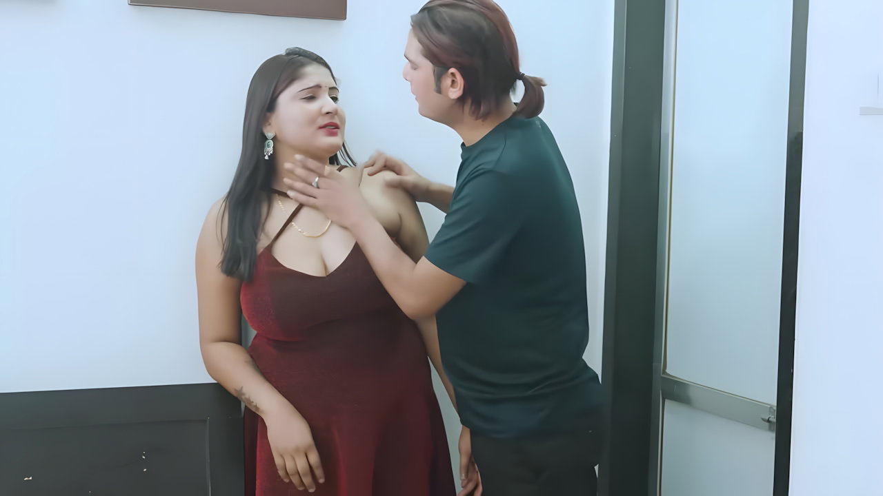 Girlfrend ke ghar ja kar uske sath kiya hardcore sex Clear Hindi Audio
