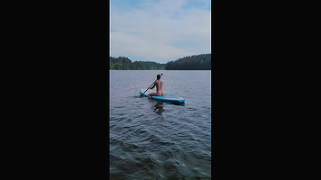 I met her on the beach and she asked me to fuck her really hard in the bushes_00f25123