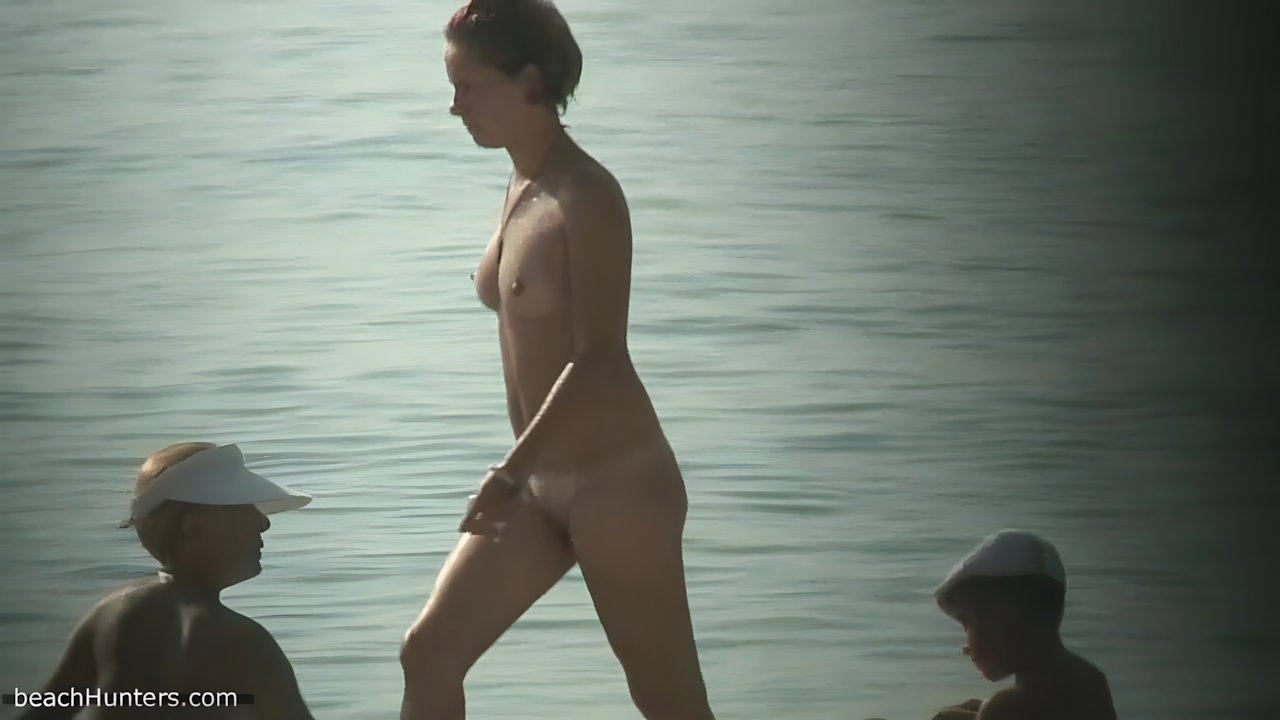 Blonde Milf Fucks Old Men at Beach My Desi