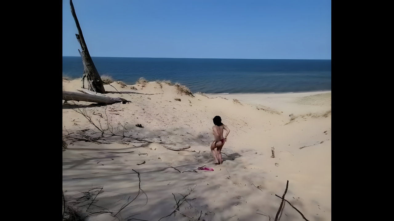 Stunning Model Fucked Hard on Beach Rocks Indian Sex MMS