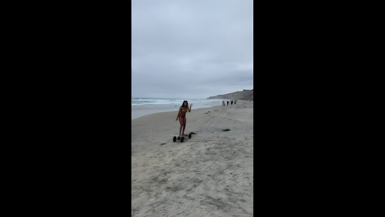 Sweet Brown Sugar Fucks in Public at the Dune Sex MMS