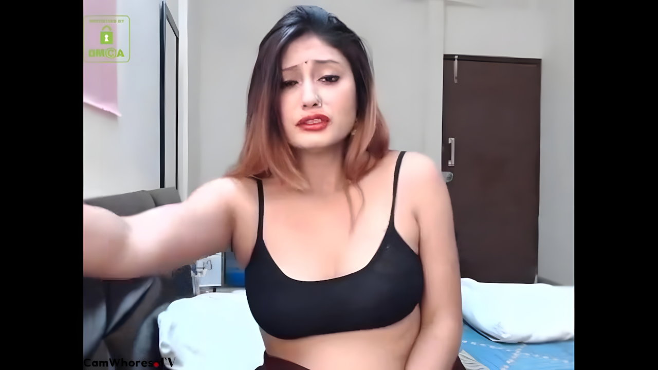 GoddessAnna (14) Loves Her Lovense in Pussy My Desi